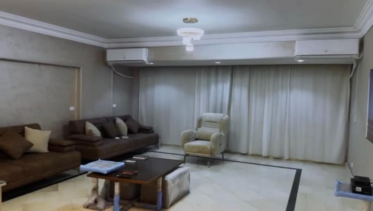 Aziz Flat Apartment
